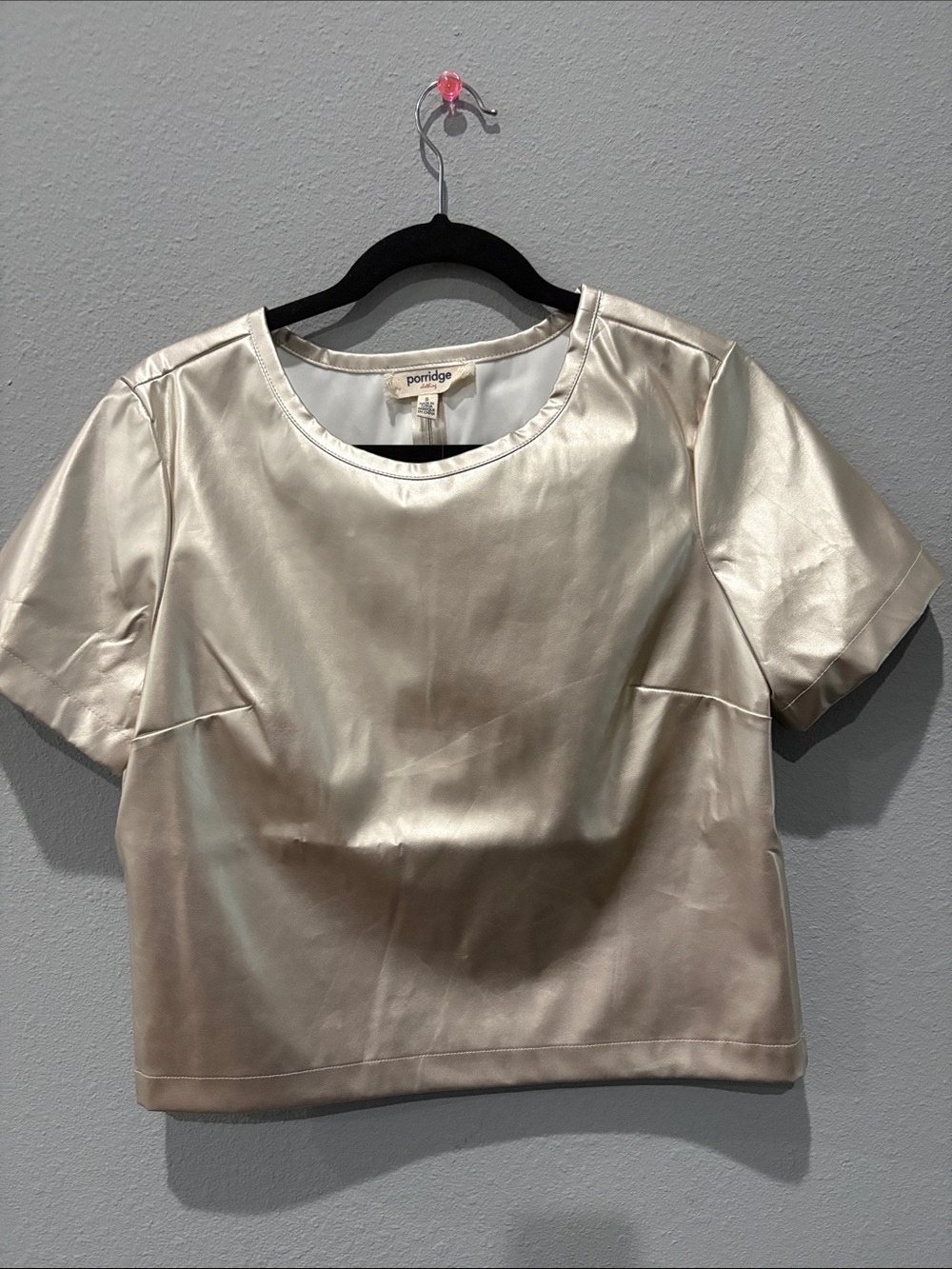Porridge Metallic Cream Crop Top